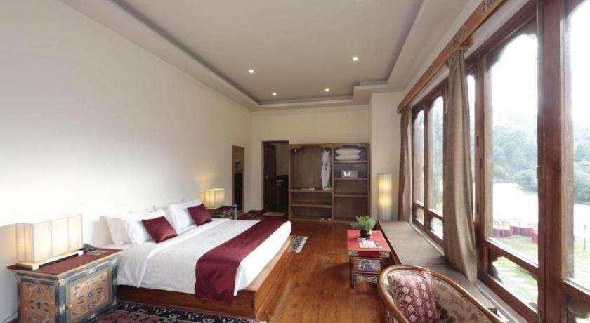Terma Linca Resort And Spa Тхимпху Екстериор снимка