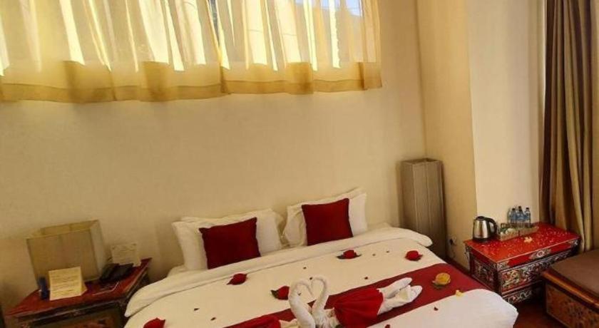 Terma Linca Resort And Spa Тхимпху Екстериор снимка