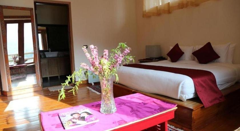 Terma Linca Resort And Spa Тхимпху Екстериор снимка