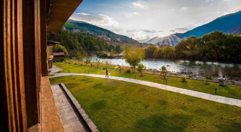 Terma Linca Resort And Spa Тхимпху Екстериор снимка